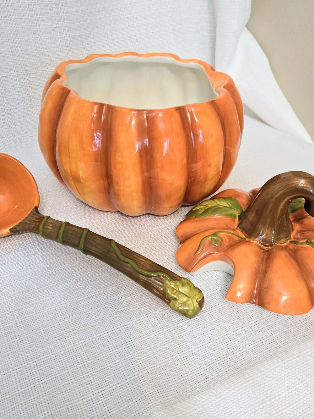 Pumpkin Soup Tureen Bowl Lid Ladle Serving Bowl Fall Thanksgiving Autumn Hallowe